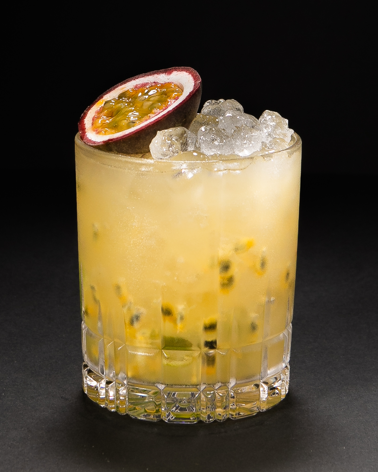 How to make Passionfruit Caipirinha - Cocktail Club