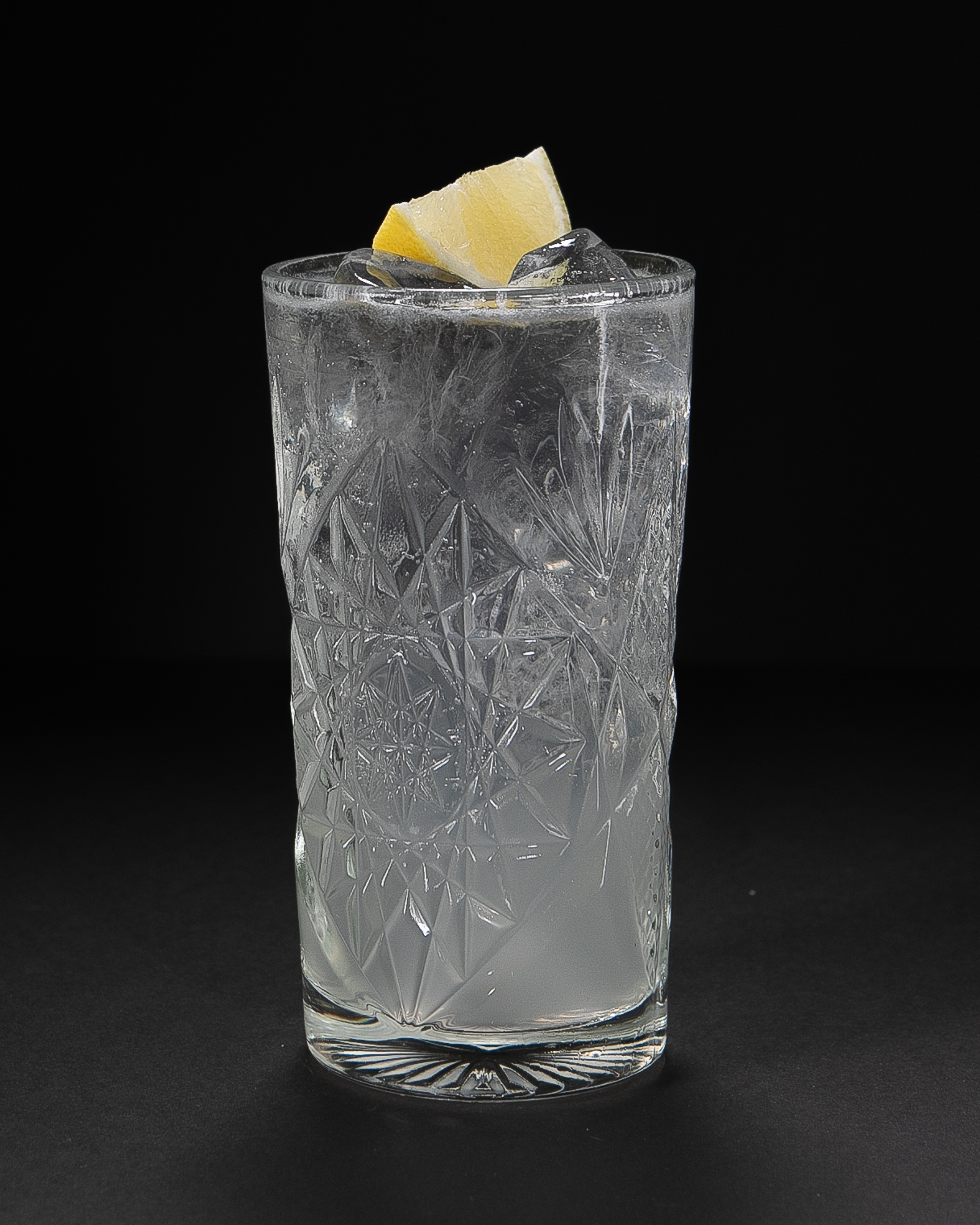 How to make Tom Collins Cocktail Club